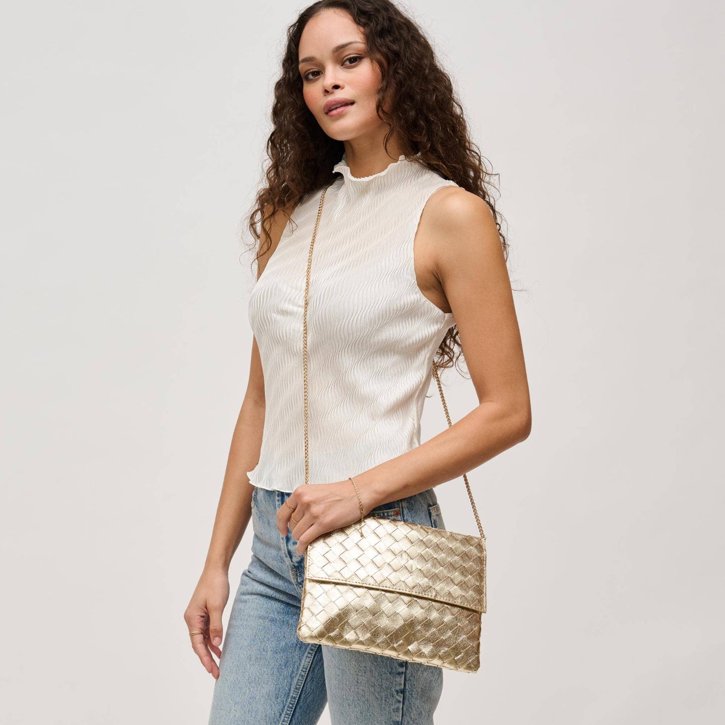 Ivy Woven Clutch: Gold