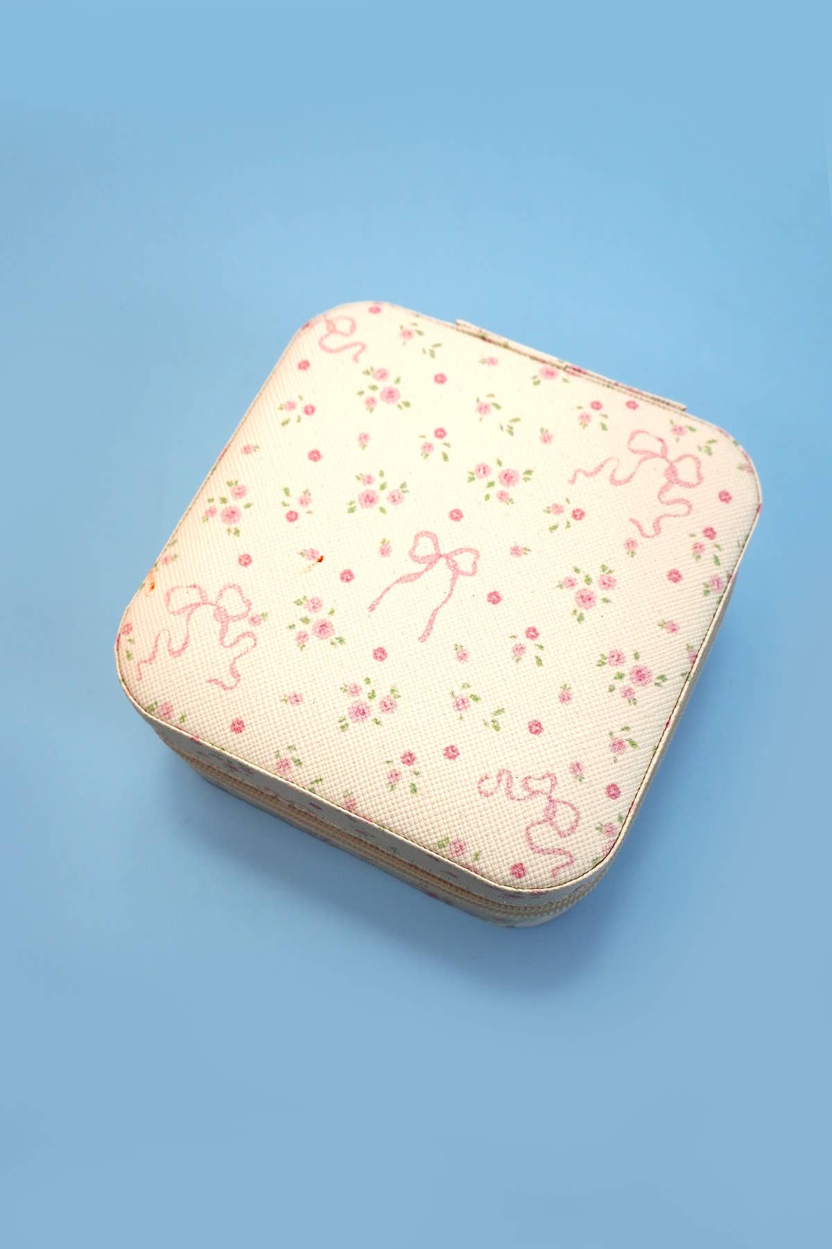 Designed Jewelry Organizer Travel Box Case | Bow Off White