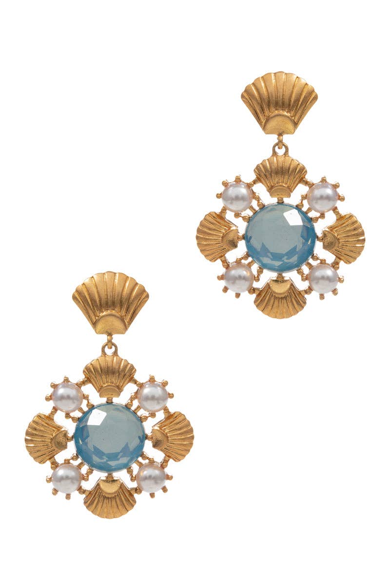 Flower With Shell Shaped With Pearl Post Earrings: BL / ONE