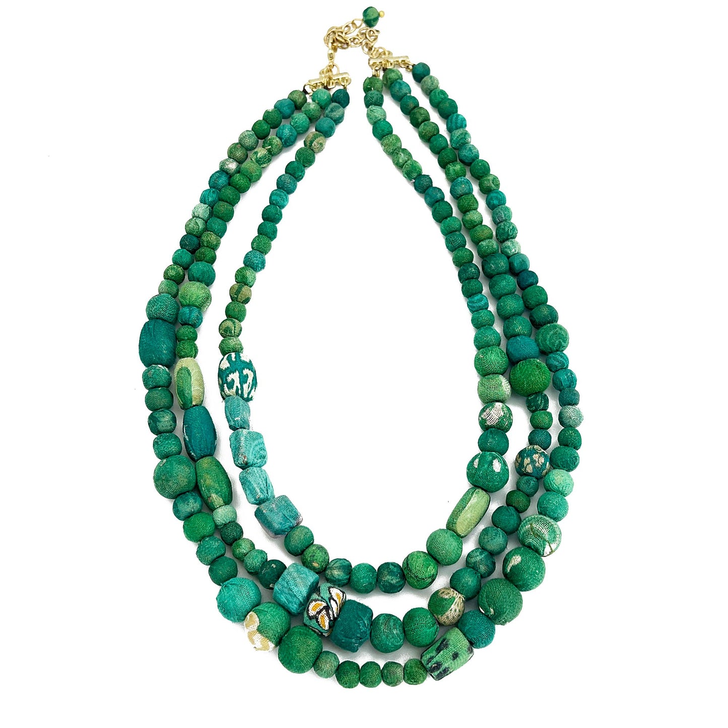 Aasha Trinity Seagrass Layered Kantha Layered Necklace