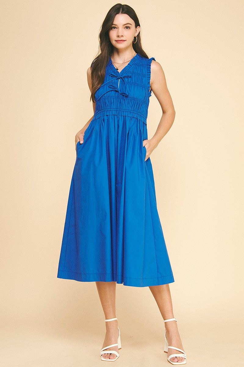Front-tie Detailed Smocking Detailed Midi Dress in Summer Blue