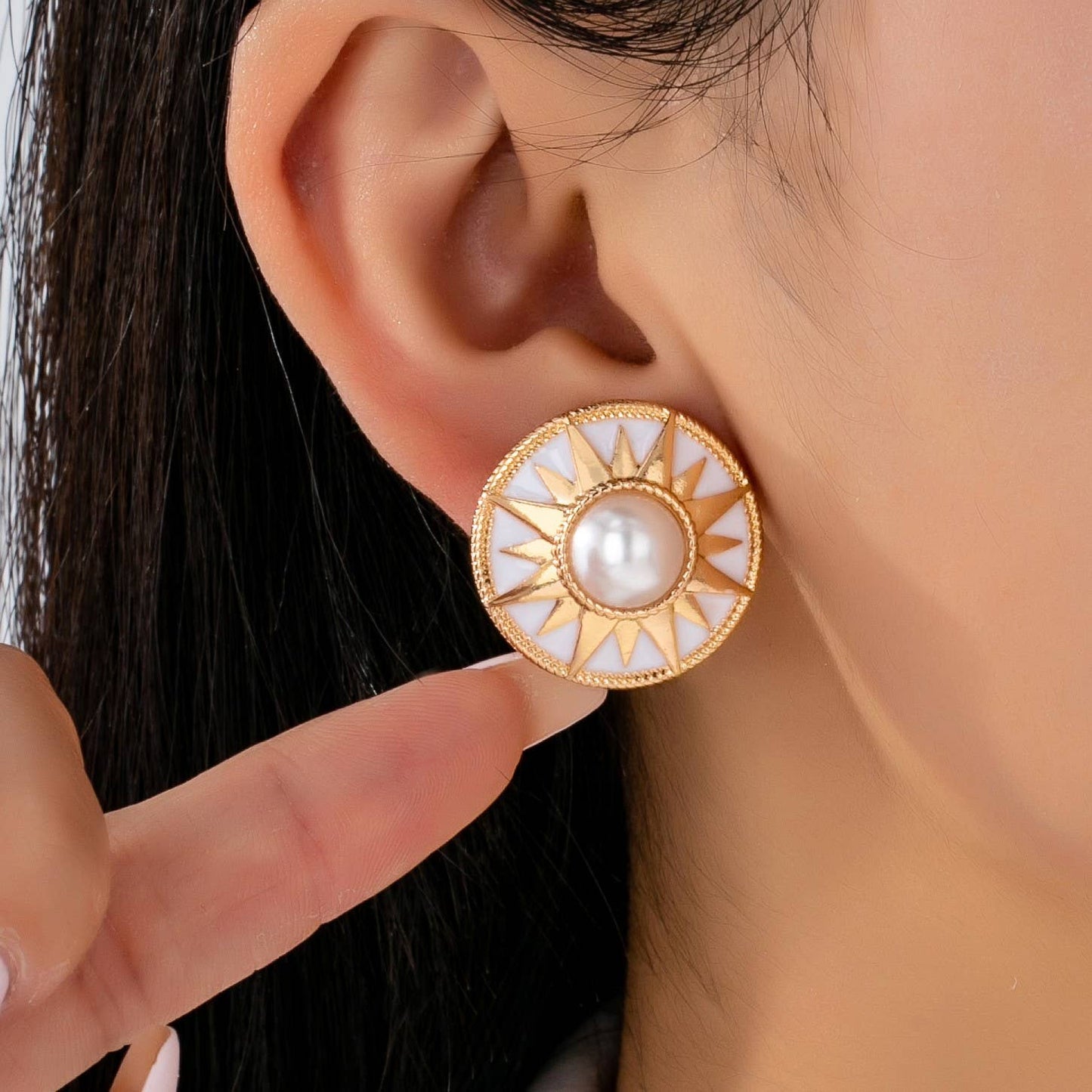Pearl Gold Sunblast Stud Earrings | Gold
