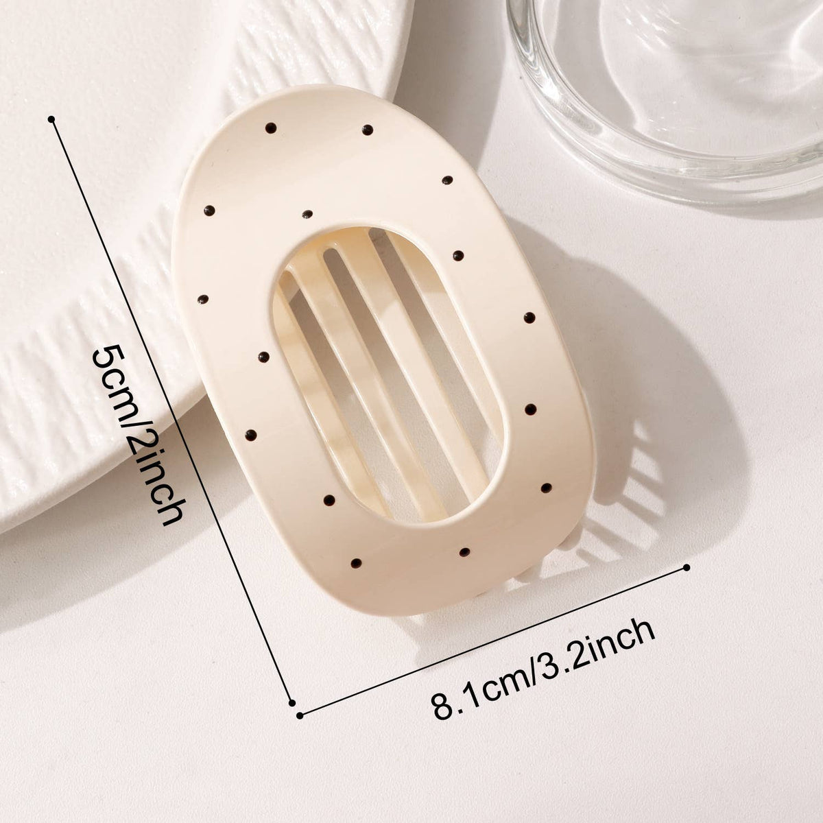 Minimalist Polka Dot Oval Hollow Out Hair Claw Clip: White / M