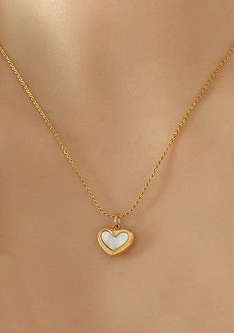 18k Non Tarnish Heart Necklace | Gold