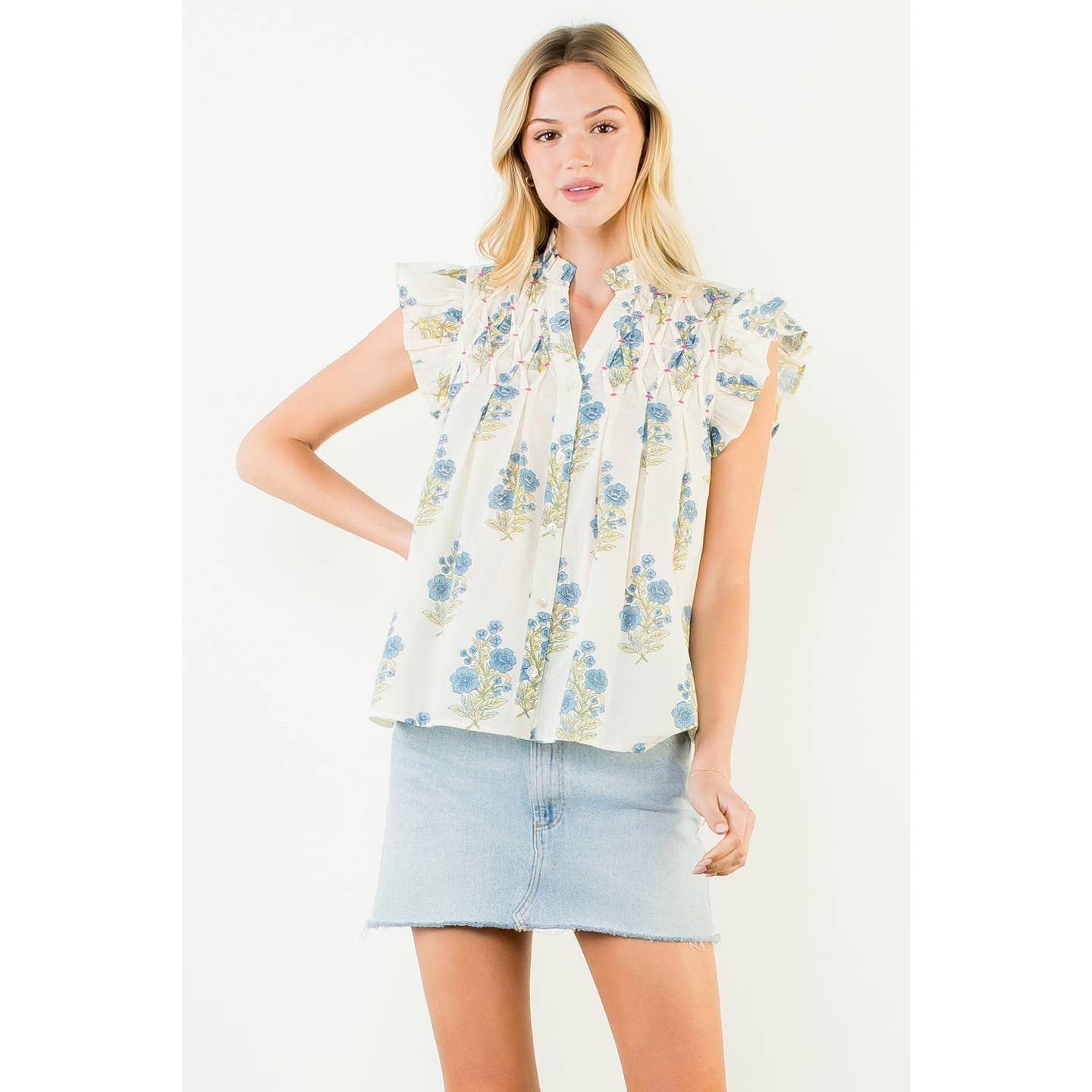 Flutter Sleeve Floral Pattern Top in Cream