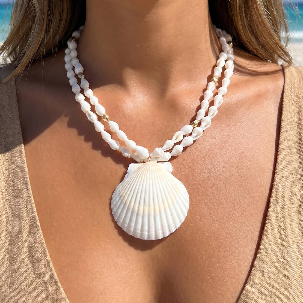 Large Sea Shell Pendant Double Strand Bead Necklace: WHG2