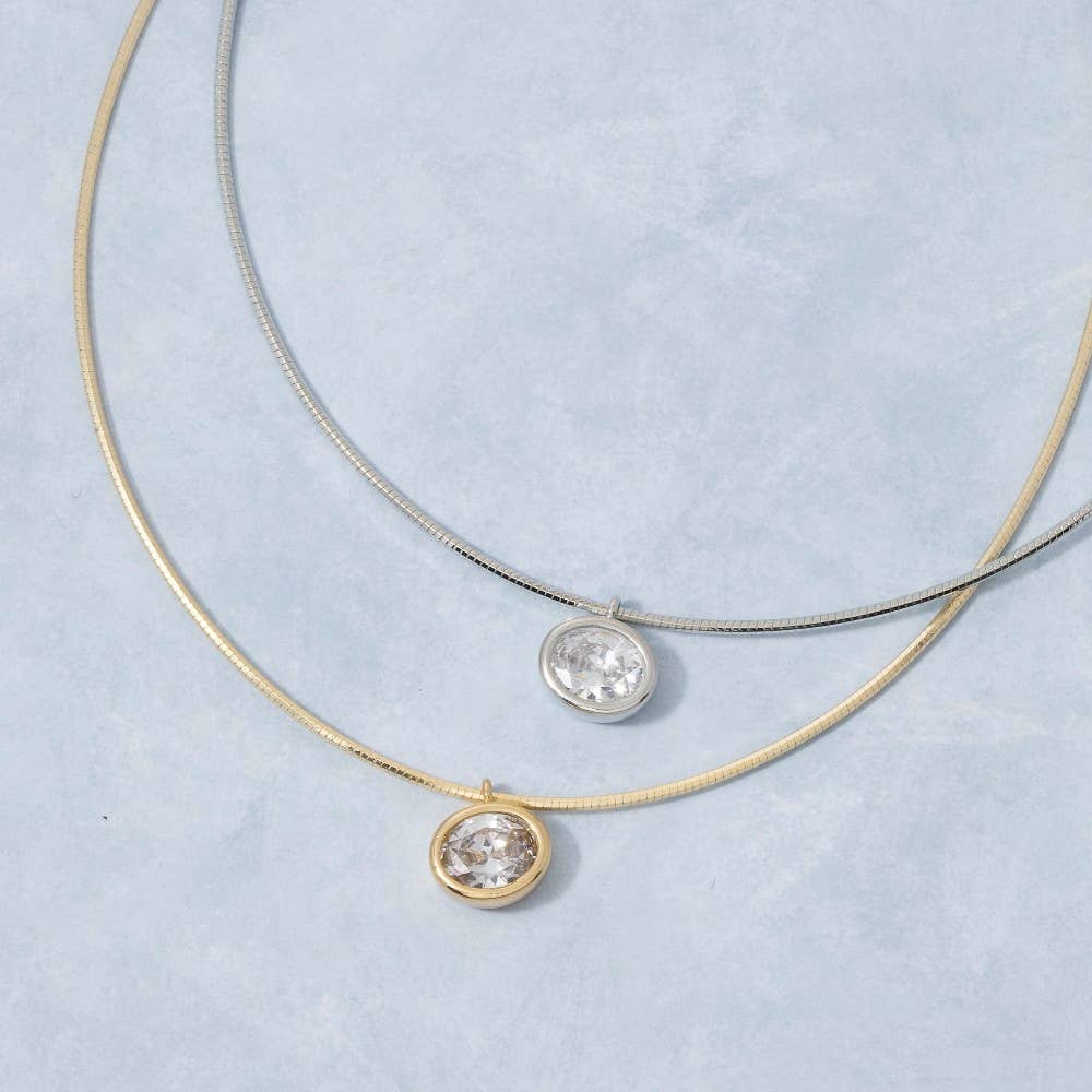 Gold Snake Chain Oval Cz Pendant Necklace: GOLD