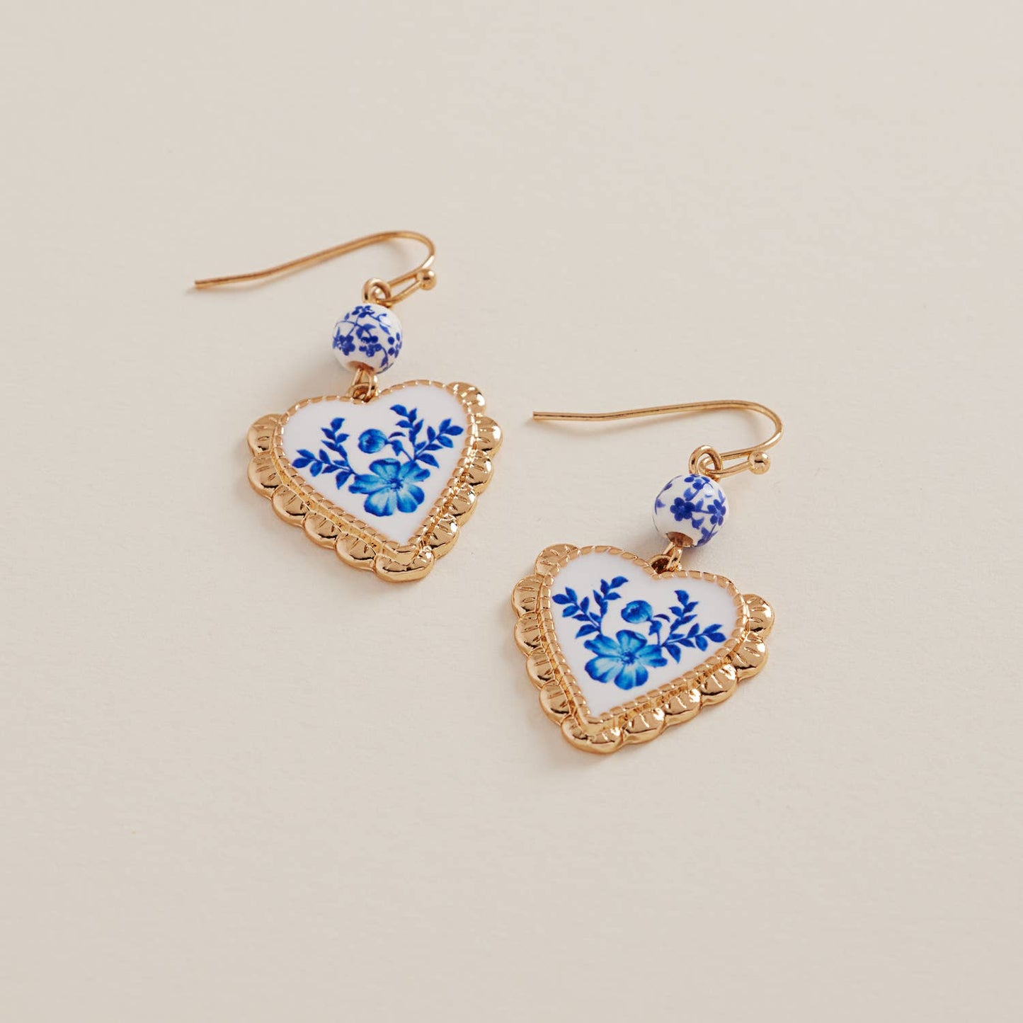 Heart Print Enamel Charm Ceramic Bead Earrings: Blue / ONE