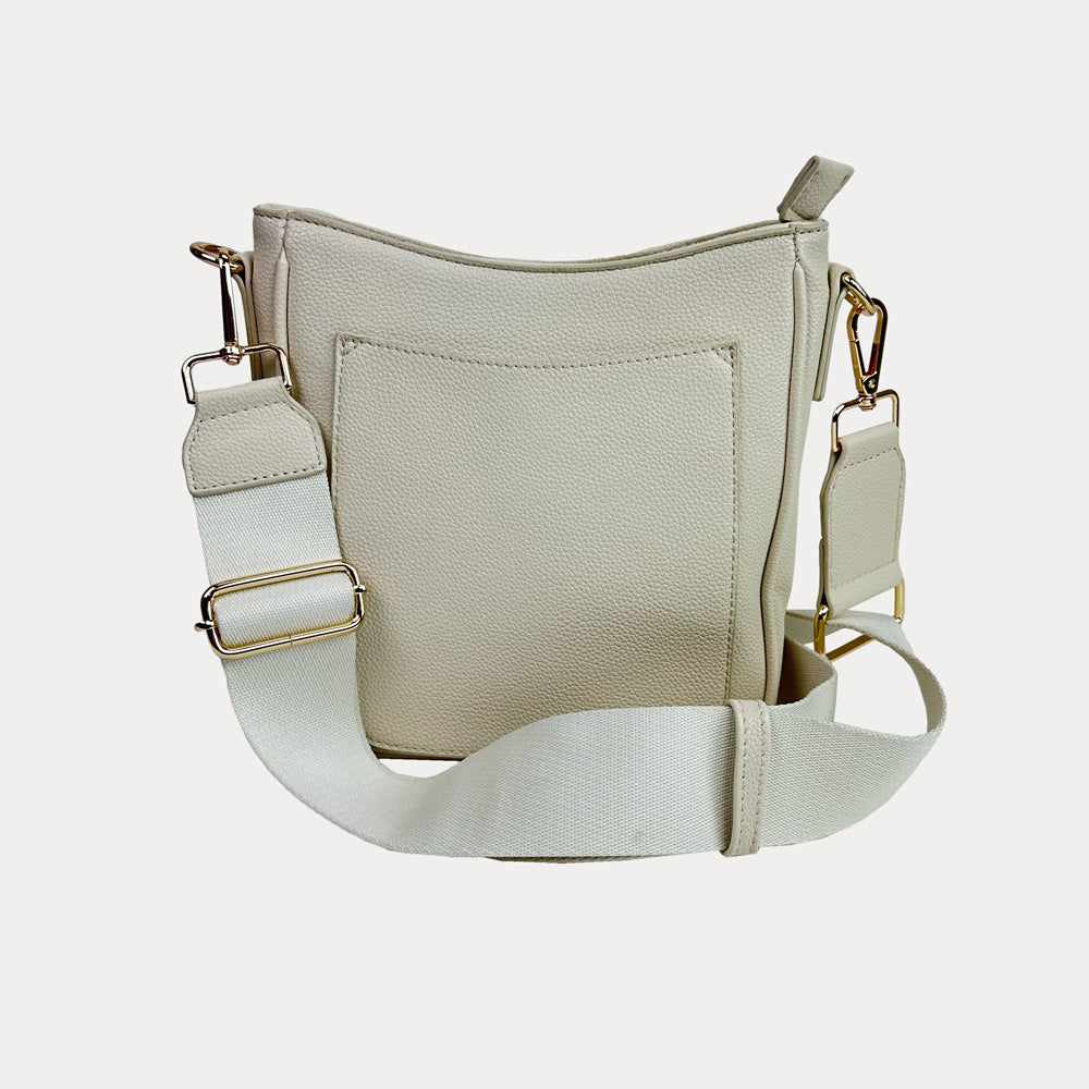 Madelyn Vegan Pebble Leather Messenger in Cream