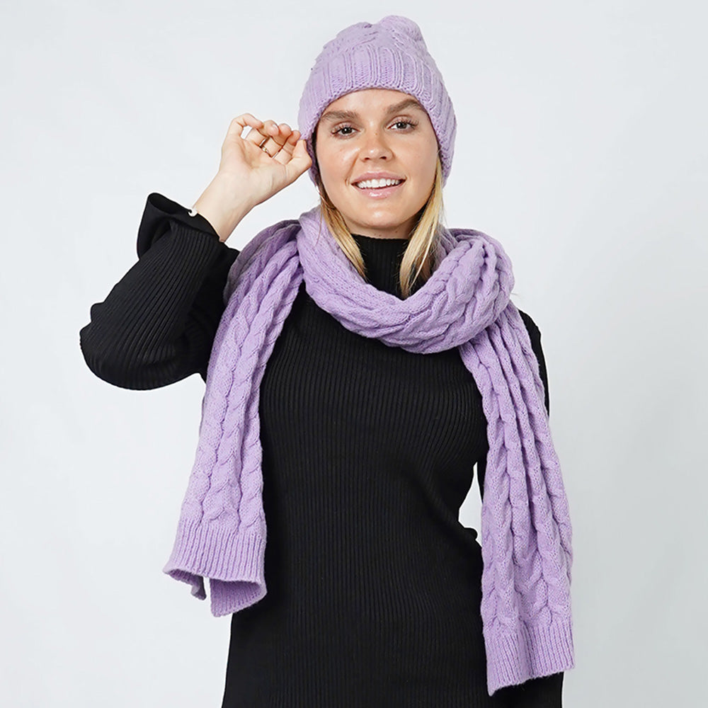 Cable Knit Scarf in Lavender