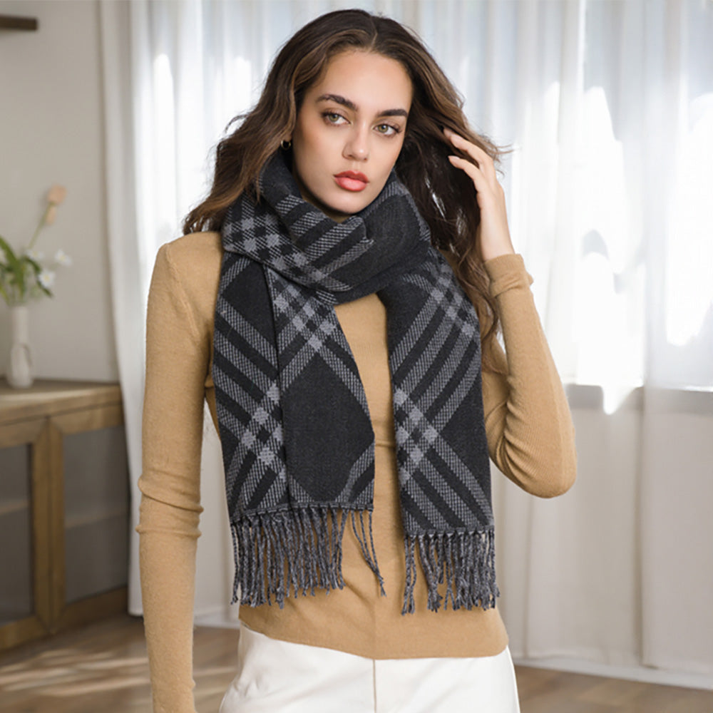 Plaid Pattern Fringe Winter Scarf