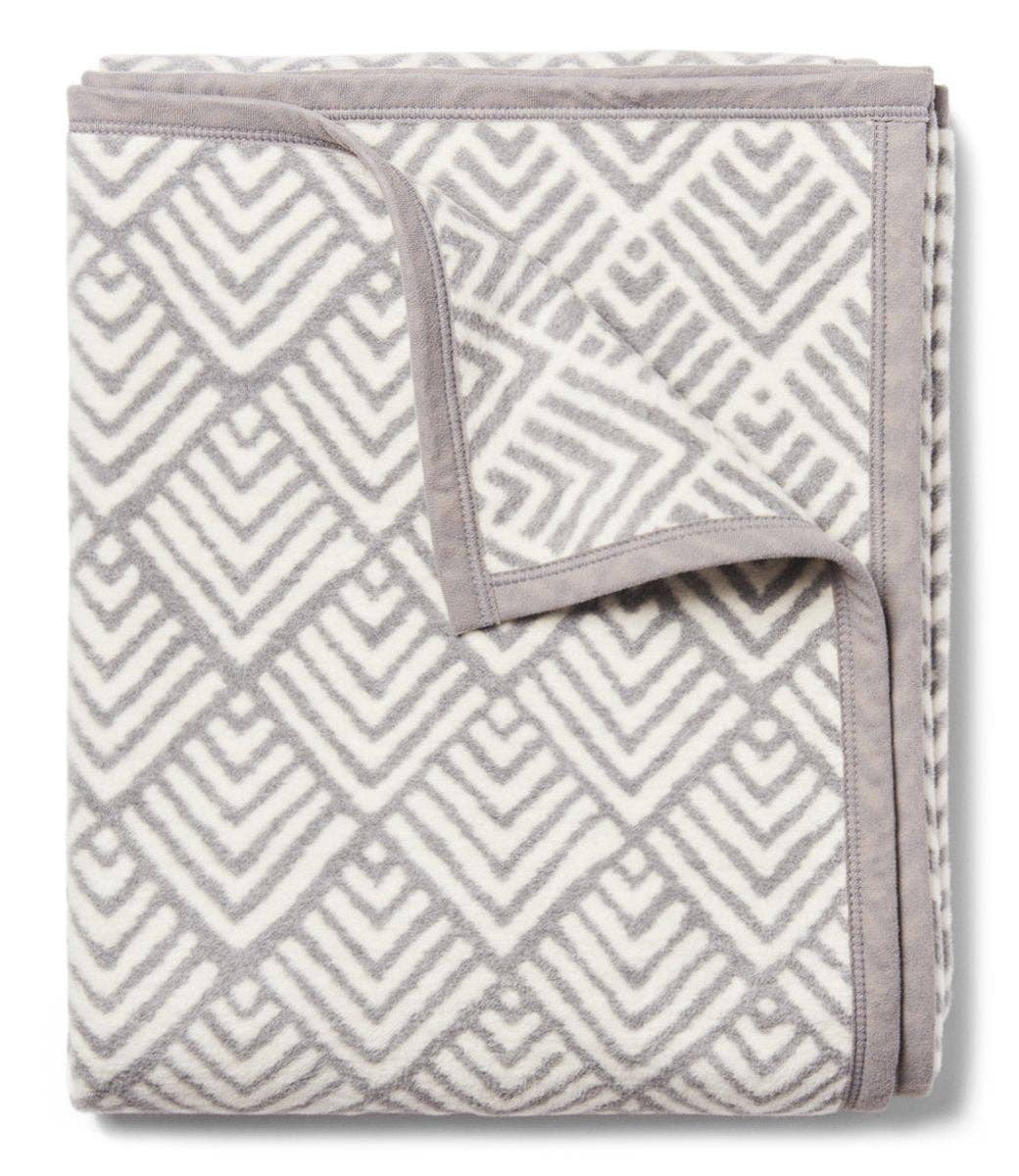Oyster Cove Diamonds Grey Original Blanket