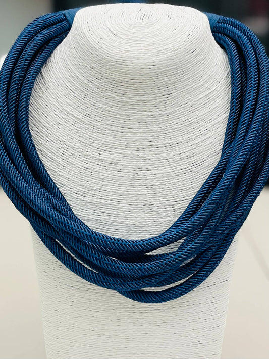 Slub 8-Strand Necklace (navy)