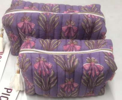 Isla Floral Pouch