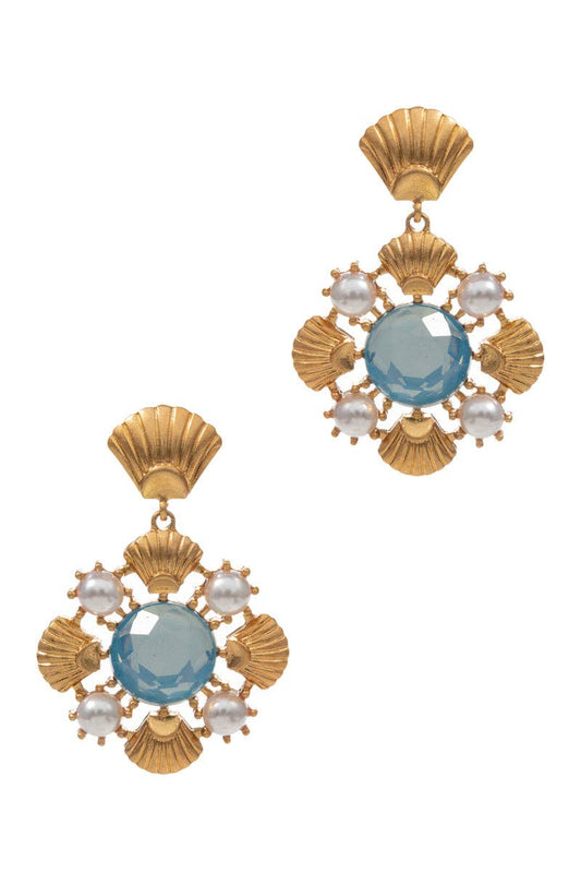 Flower With Shell Shaped With Pearl Post Earrings: BL / ONE
