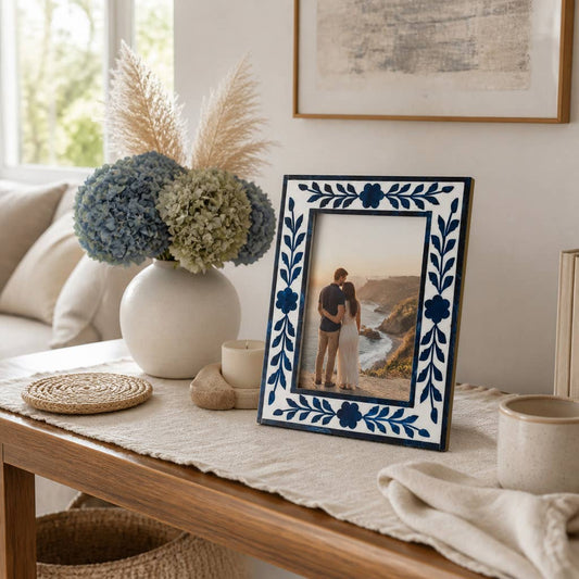 5x7 Petals Photo Frame, White/blue