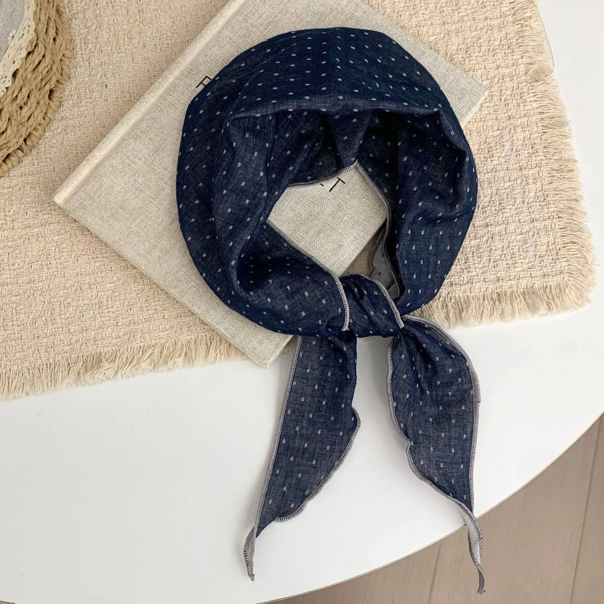 Retro Plaid Polka Dot Triangle Scarf: NO-1 / M