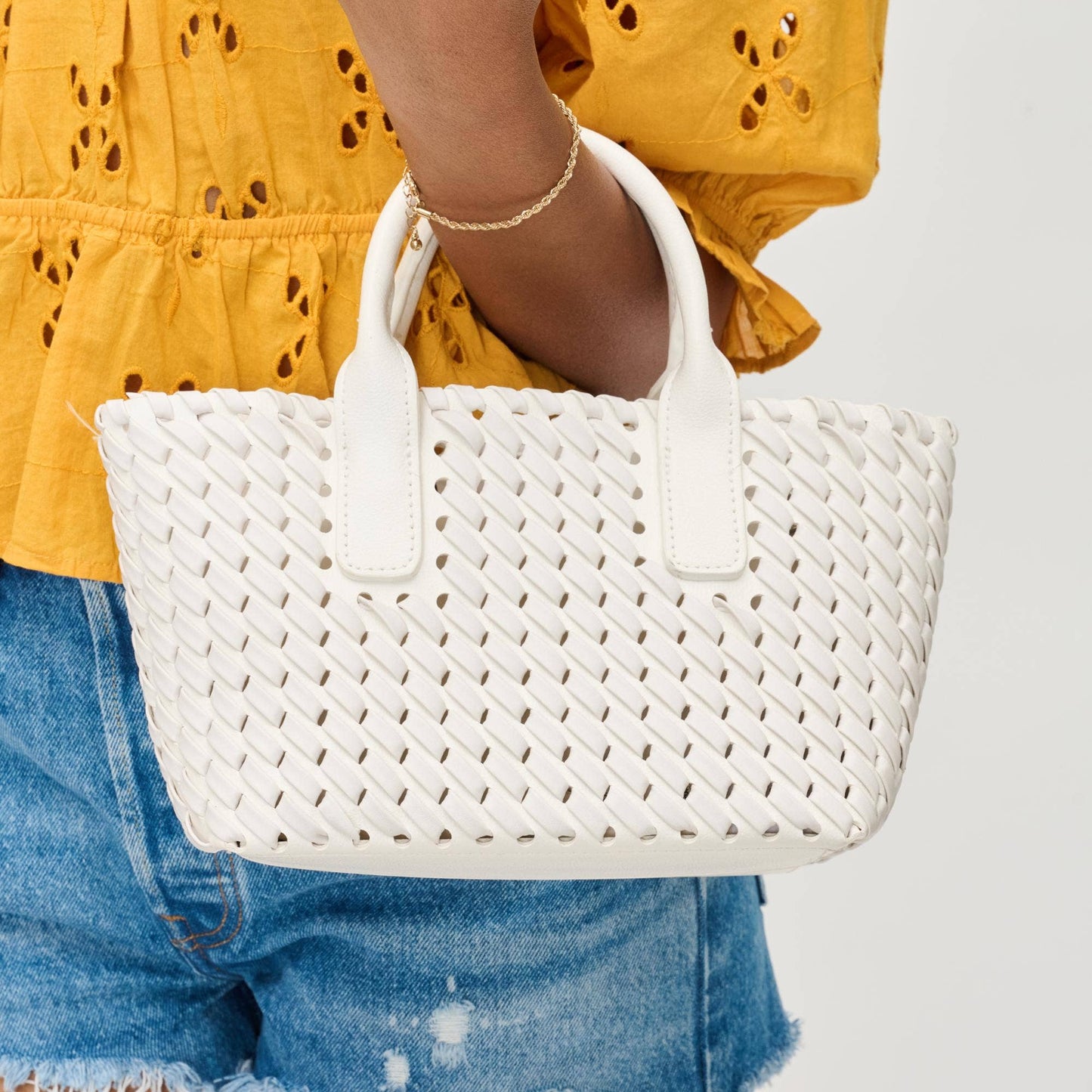 Paisley Woven Crossbody Tote: Ivory