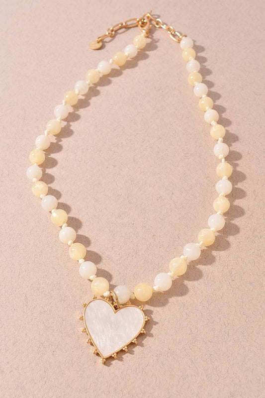 BEADED HEART PENDANT NECKLACE: Ivory
