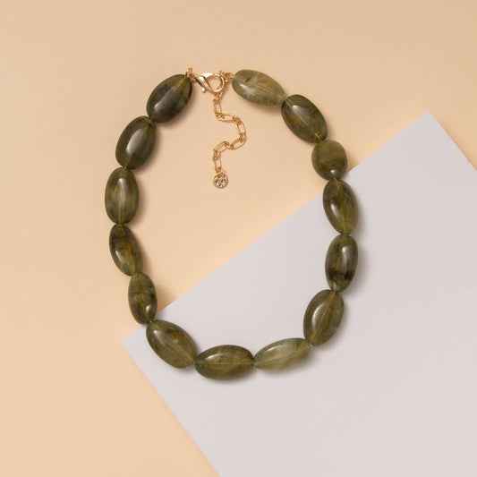Marbled Oval Stone Bead Necklace: Green
