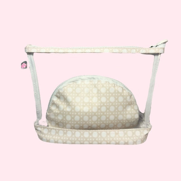 Champagne Bungalow Jet-Set-Wipeable