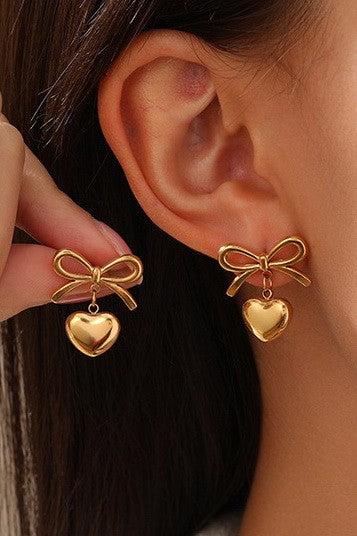18k Non Tarnish Heart Earrings | Gold