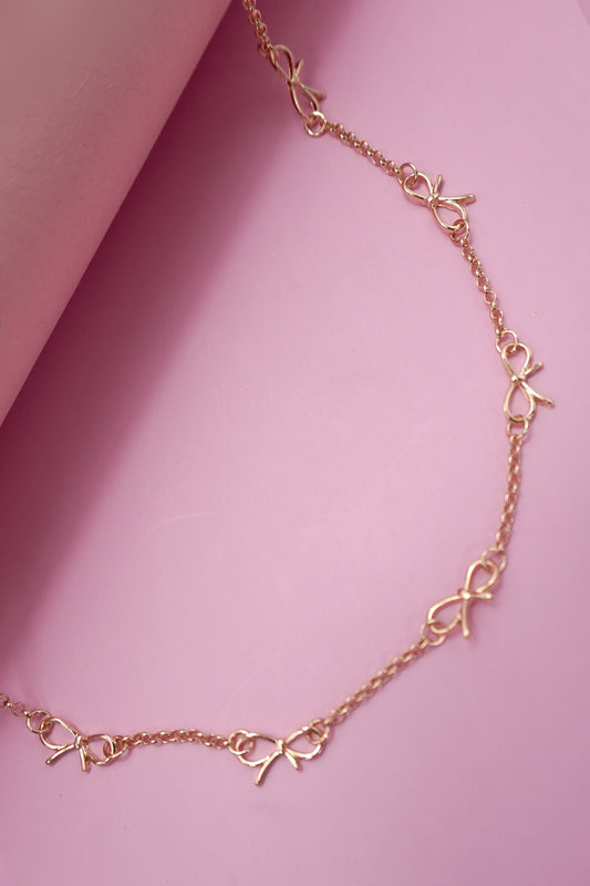 Cutout Bow Station Necklace | Gold