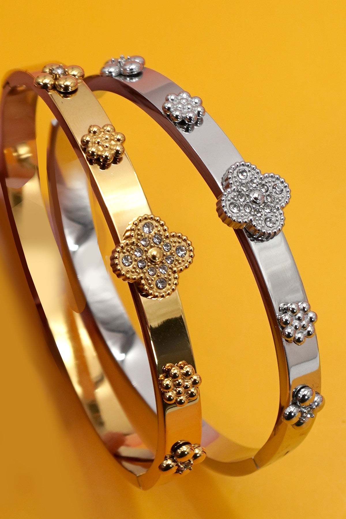 18k Non Tarnish Waterproof Bangle |  Gold