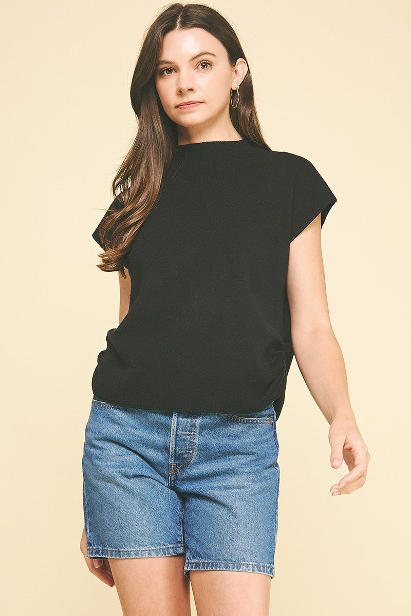 Sweater Vest With Shirring Detail in Black