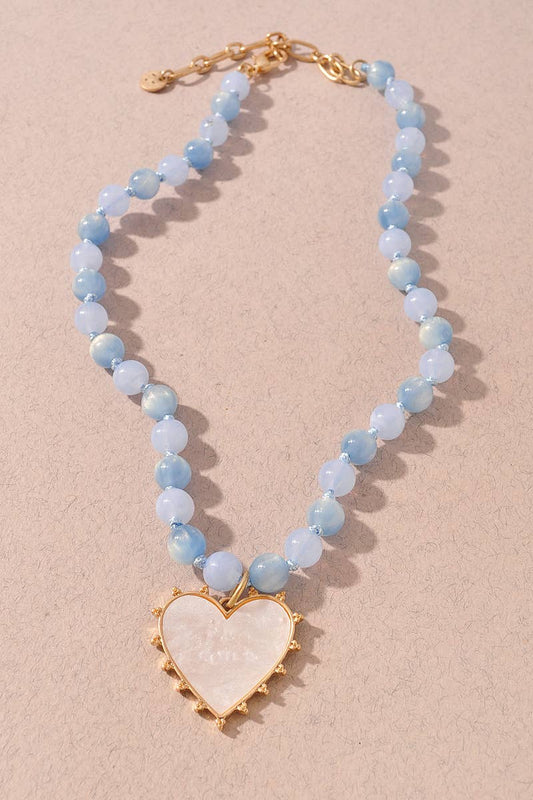 BEADED HEART PENDANT NECKLACE: Light Blue