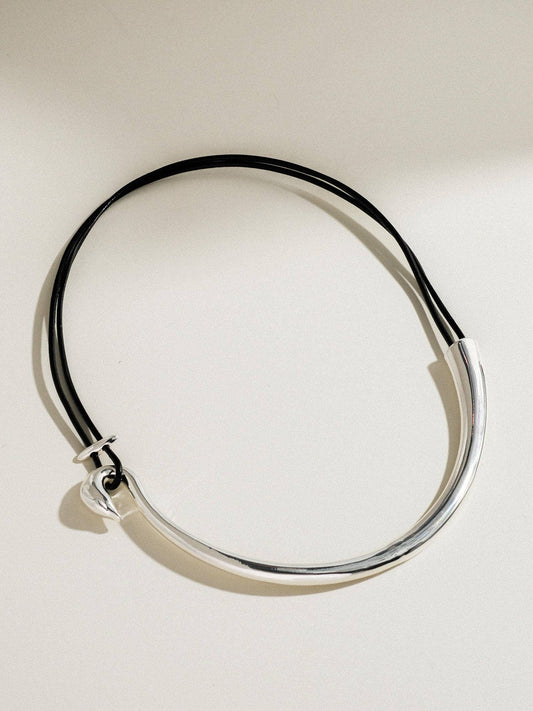 Verve White Platinum Plated Statement Choker: Silver