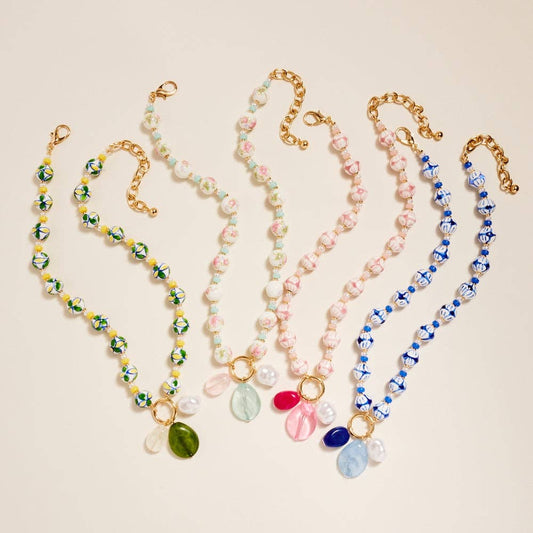 18 In Pattern Ceramic Bead Pearl Pendant Necklace: Blue