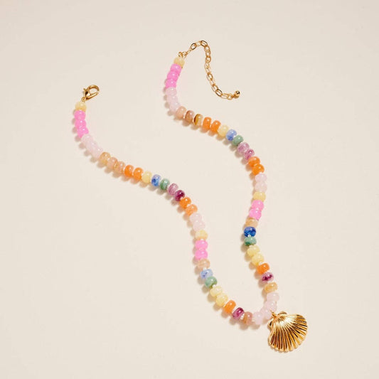 17 Inch Marbled Beaded Shell Pendant Necklace: Gold/Pink / ONE