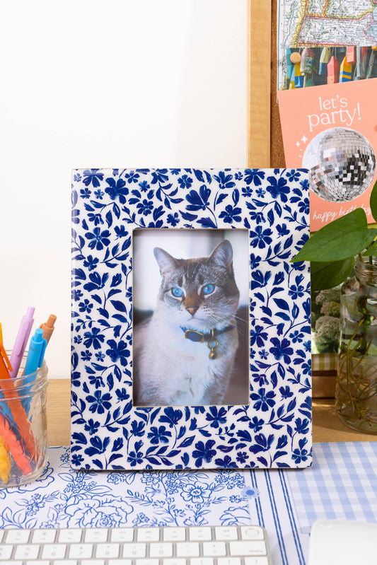 Porcelain Floral Mango Wood Frame