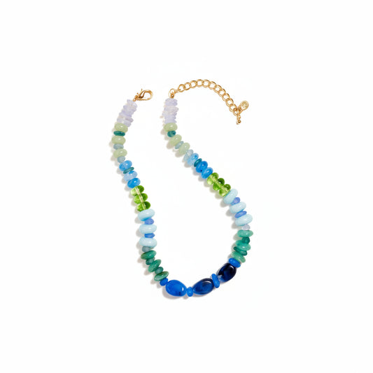 16 Inch Marbled Ombre Resin Bead Seaglass Necklace: Blue
