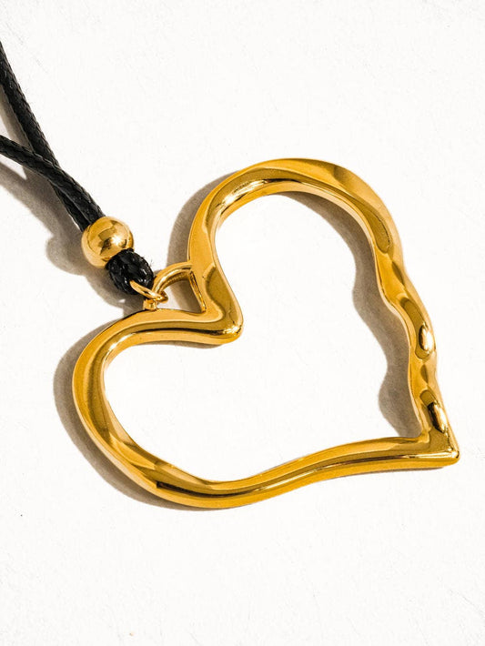 Jeffrey 18K Gold Non-Tarnish Large Heart Necklace: Yellow Gold