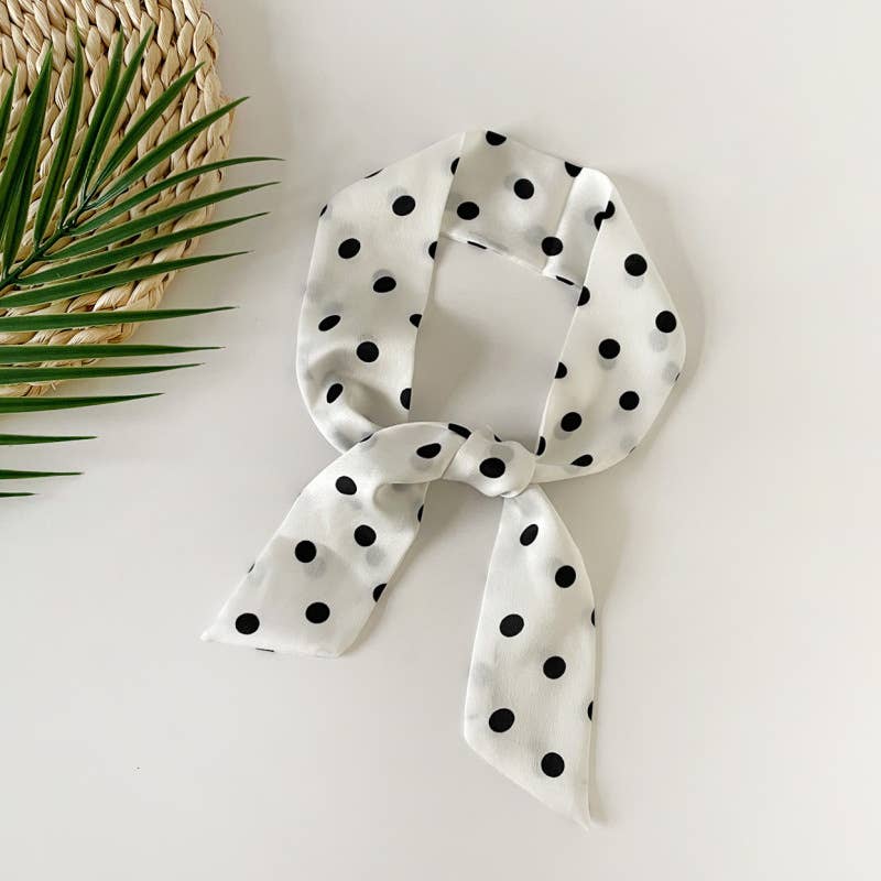 Minimalist Fashion Polka Dot Scarf: White / M