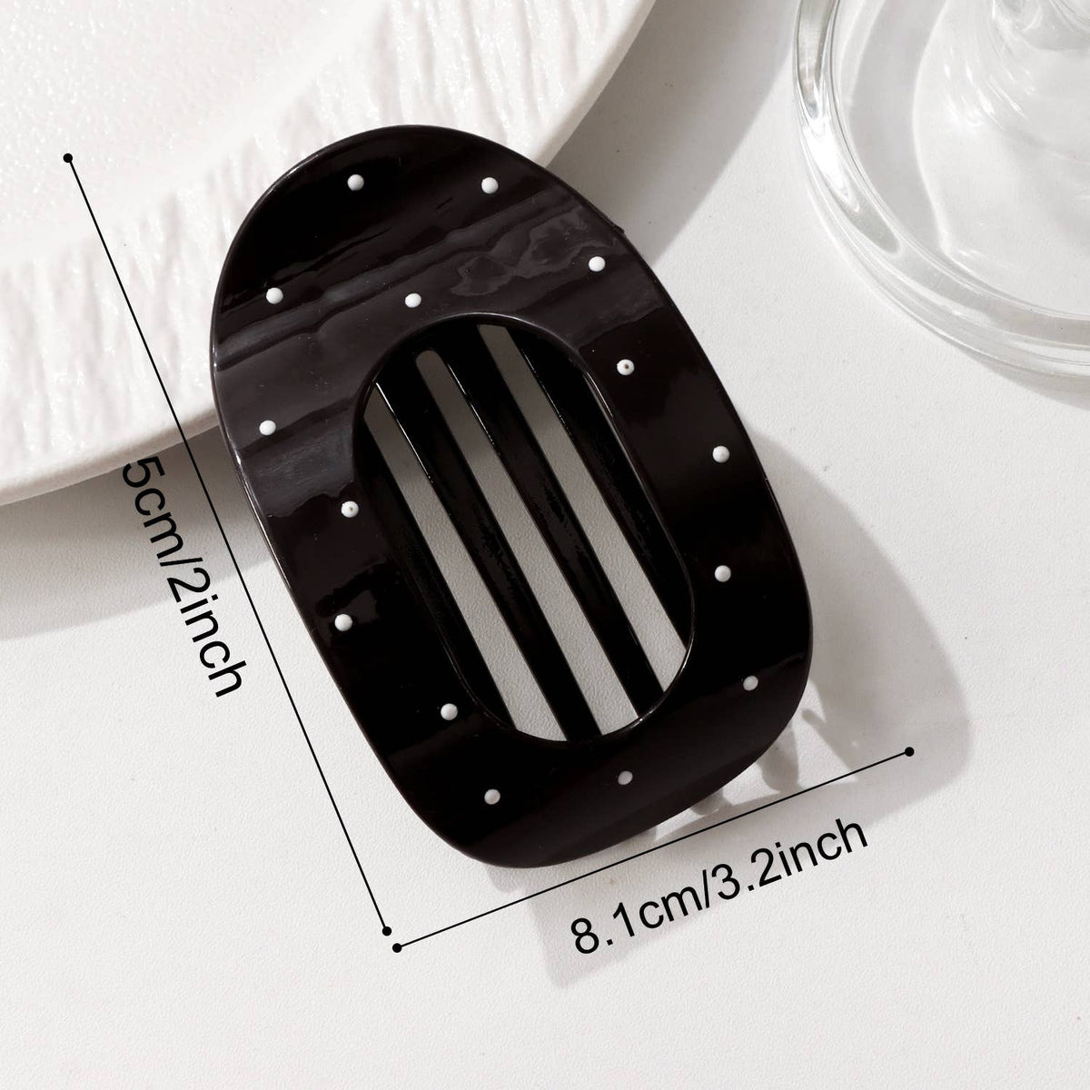 Minimalist Polka Dot Oval Hollow Out Hair Claw Clip: Black / M
