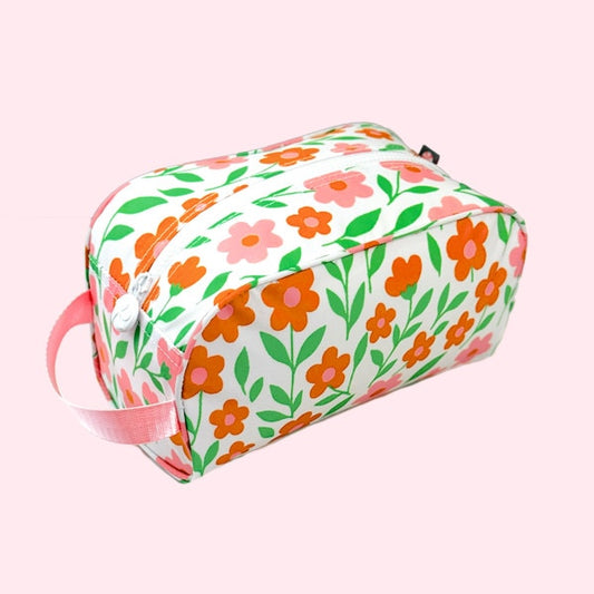 In Bloom Traveler-Wipeable