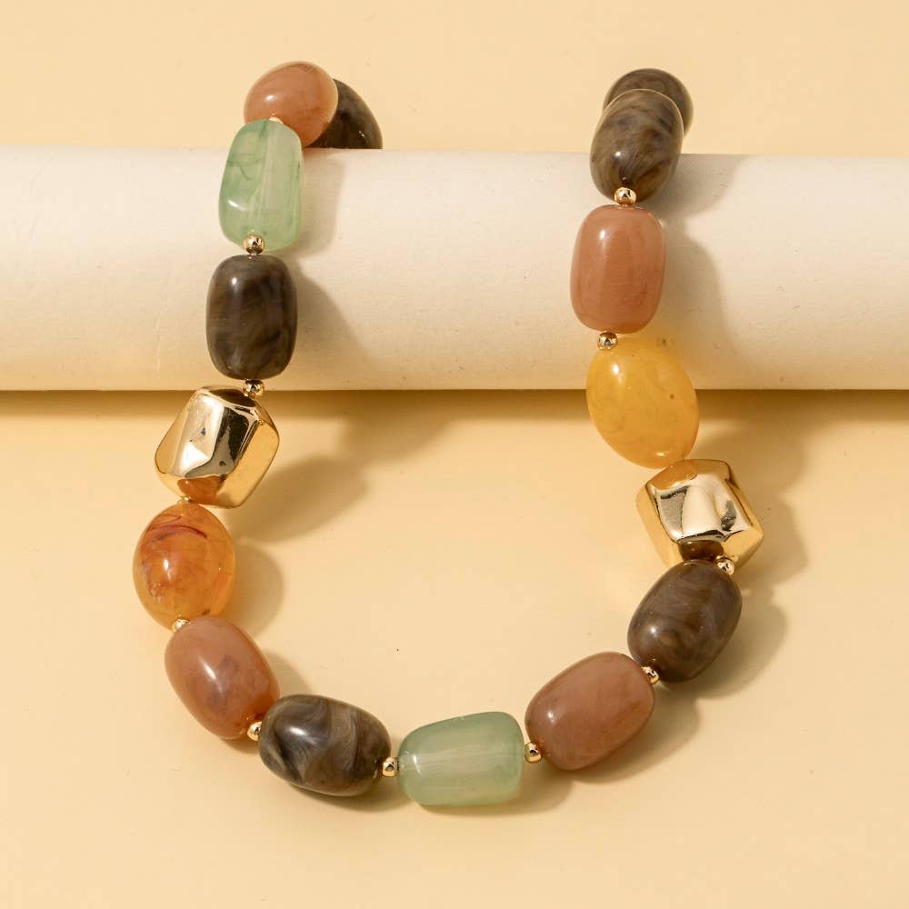 Chunk Marble Resin And Metallic Beads Necklace: RS