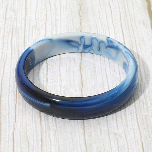 Chunky Marbled Resin Round Bangle Bracelet
