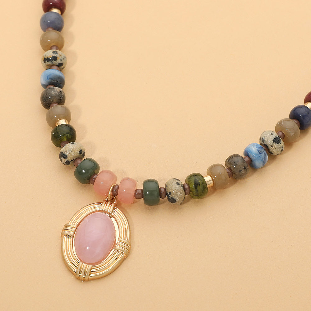 Oval Stone Frame Pendant Accent Natural Stone Beaded Necklace in Multi & Worn Gold