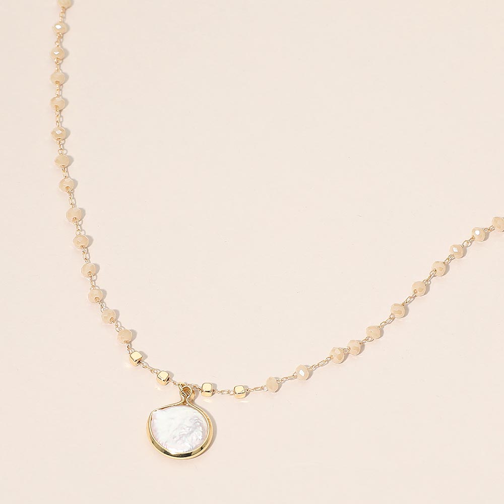 Pearl Coin Pendant Faceted Beaded Chain Necklace