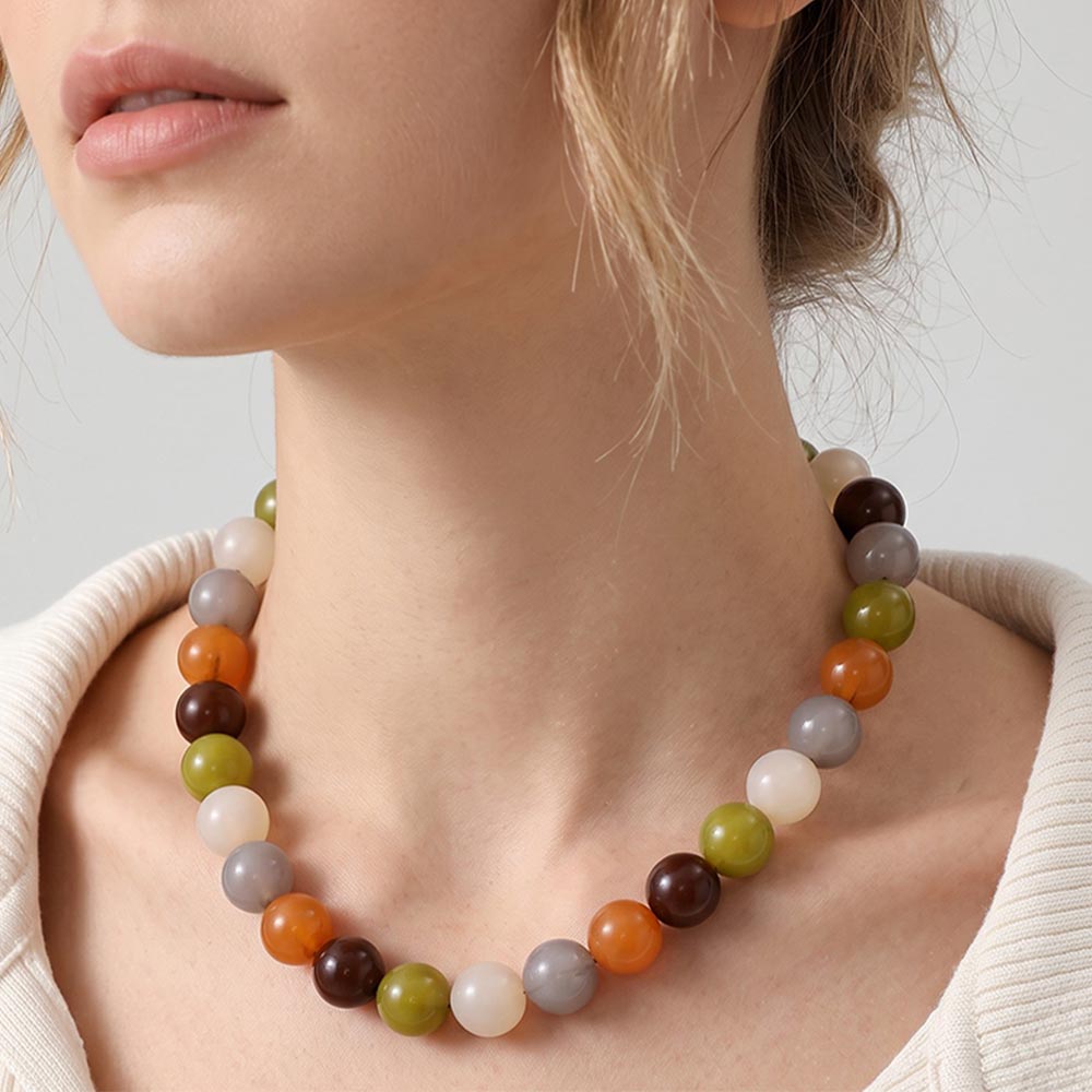 SECRET BOX_Bold Chunky Round Beaded Statement Necklace in Multi & Olive Green
