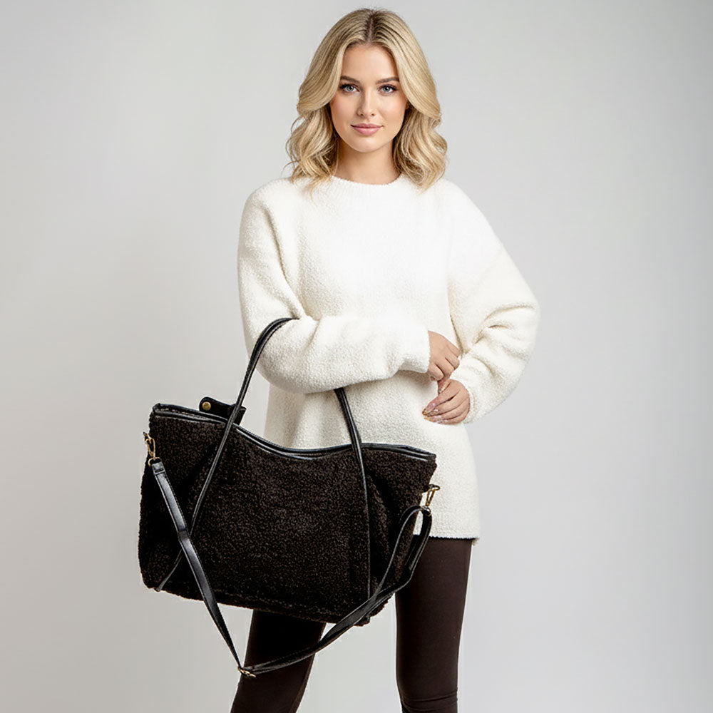 Sherpa Plain Shoulder Bag in Black