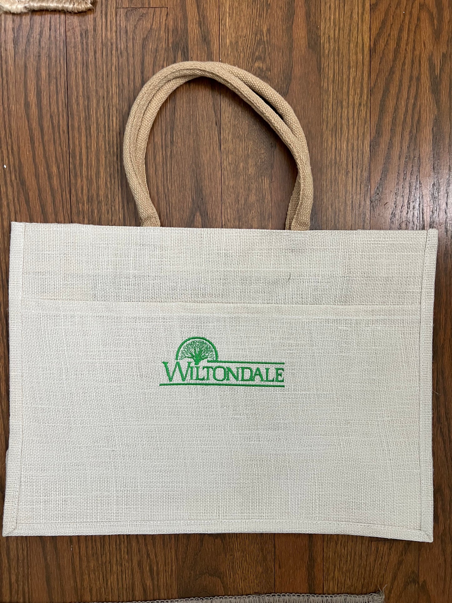 Willtondale White Jute Tote