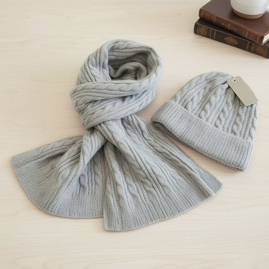 Cable Knit Winter Scarf in Gray