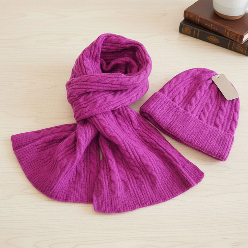 Cable Knit Winter Scarf in Fuchsia
