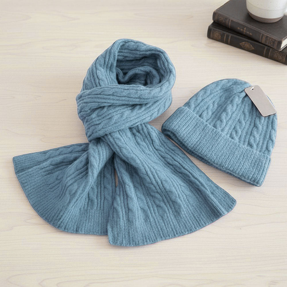 Cable Knit Winter Scarf in Blue