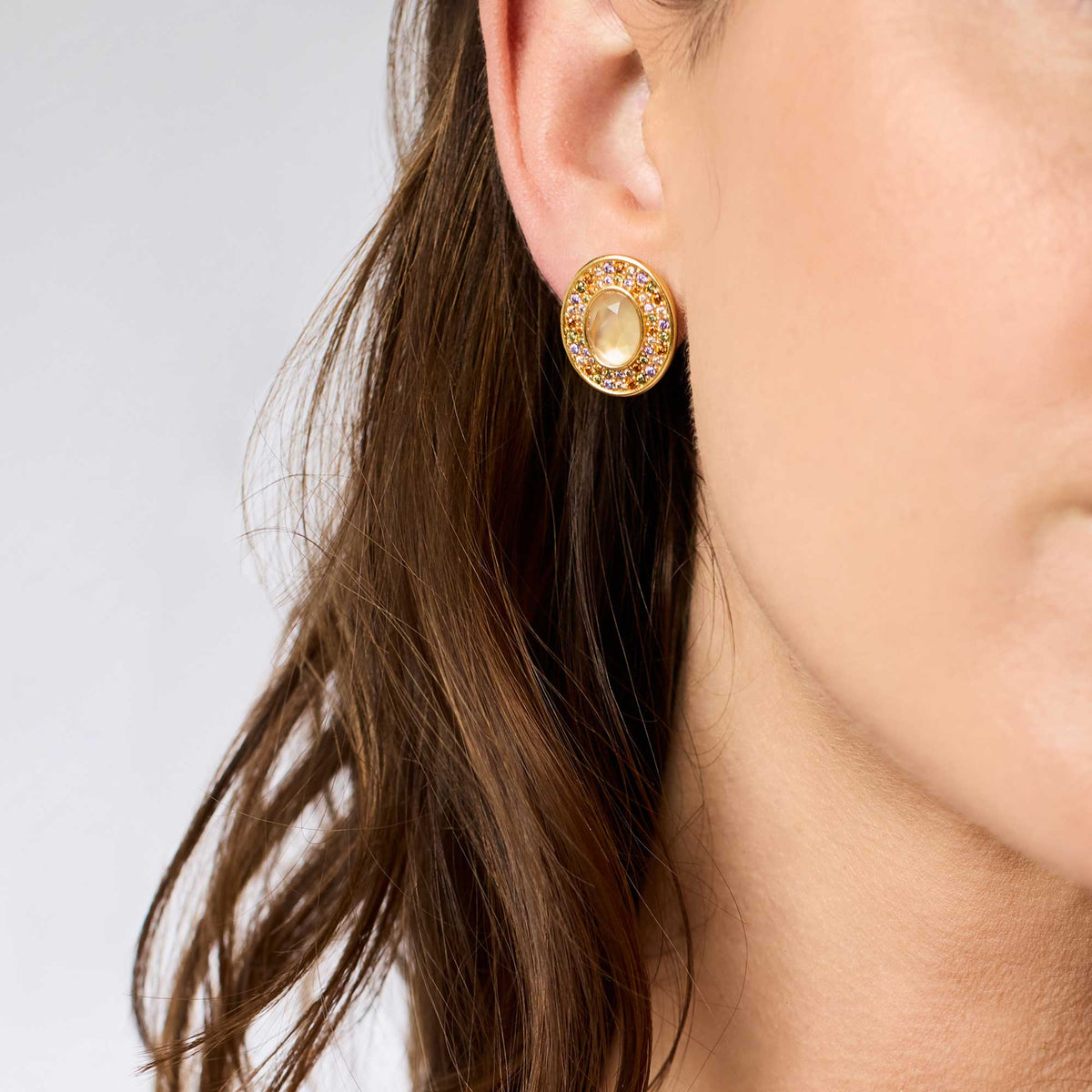 Stardust Stud in Iridescent Champagne